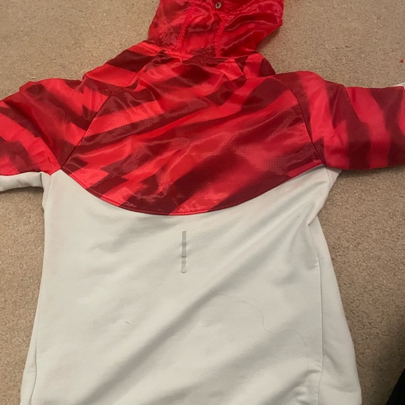 Nike women’s size 8 windbreaker breaker - Picture 3 of 4